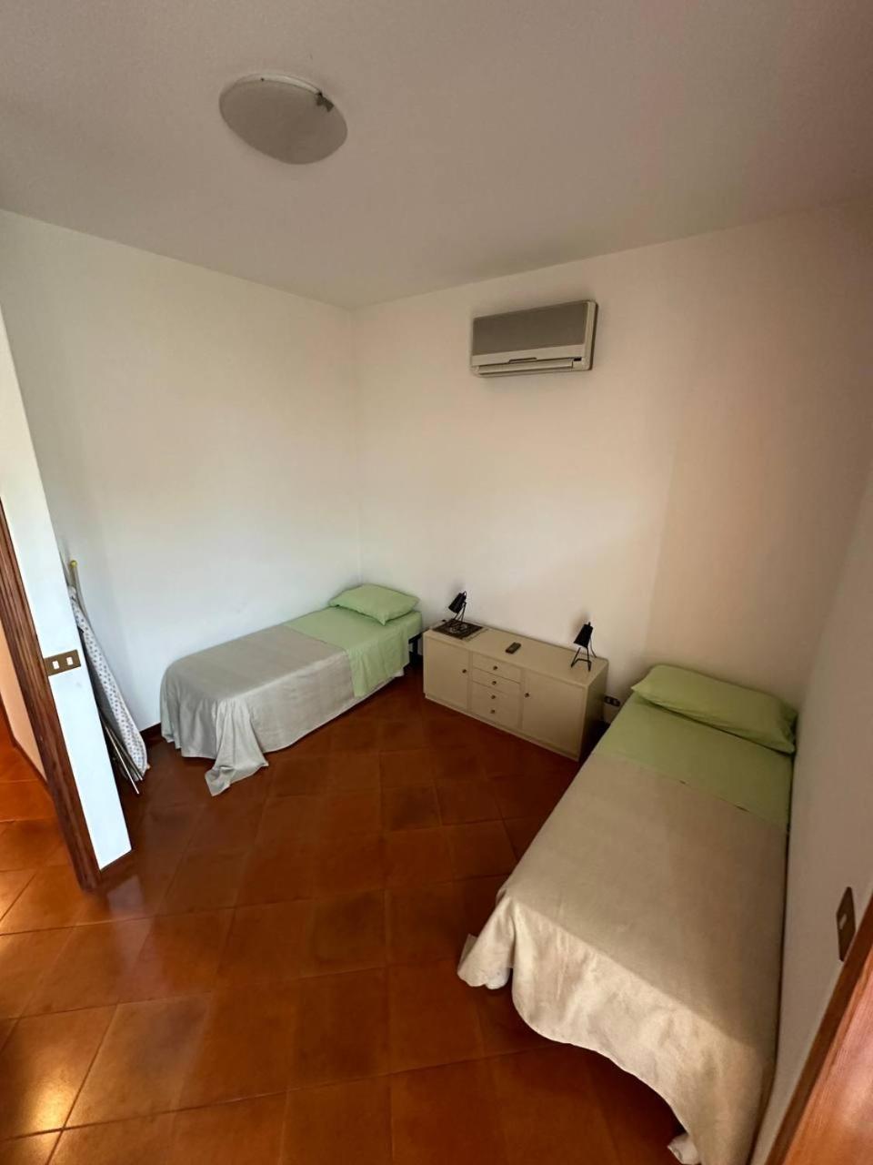 מיסטרביאנקו Holiday Flower Villa Panoramica Sul Golfo Di Catania מראה חיצוני תמונה
